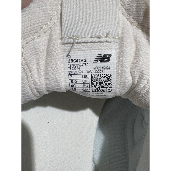 New Balance RC42 NB Sea Salt Classic Pine Gum Unisex Size 7 Casual Shoes URC42HG - Picture 7 of 7